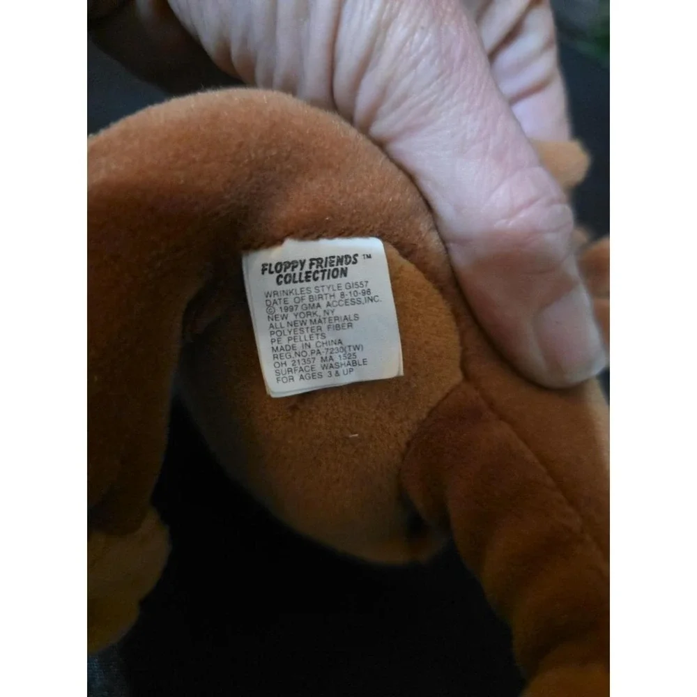 Floppy Friends vintage Shar Pei 1997 Charles clean 10 Inch long